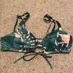 Super cute bathing suit top